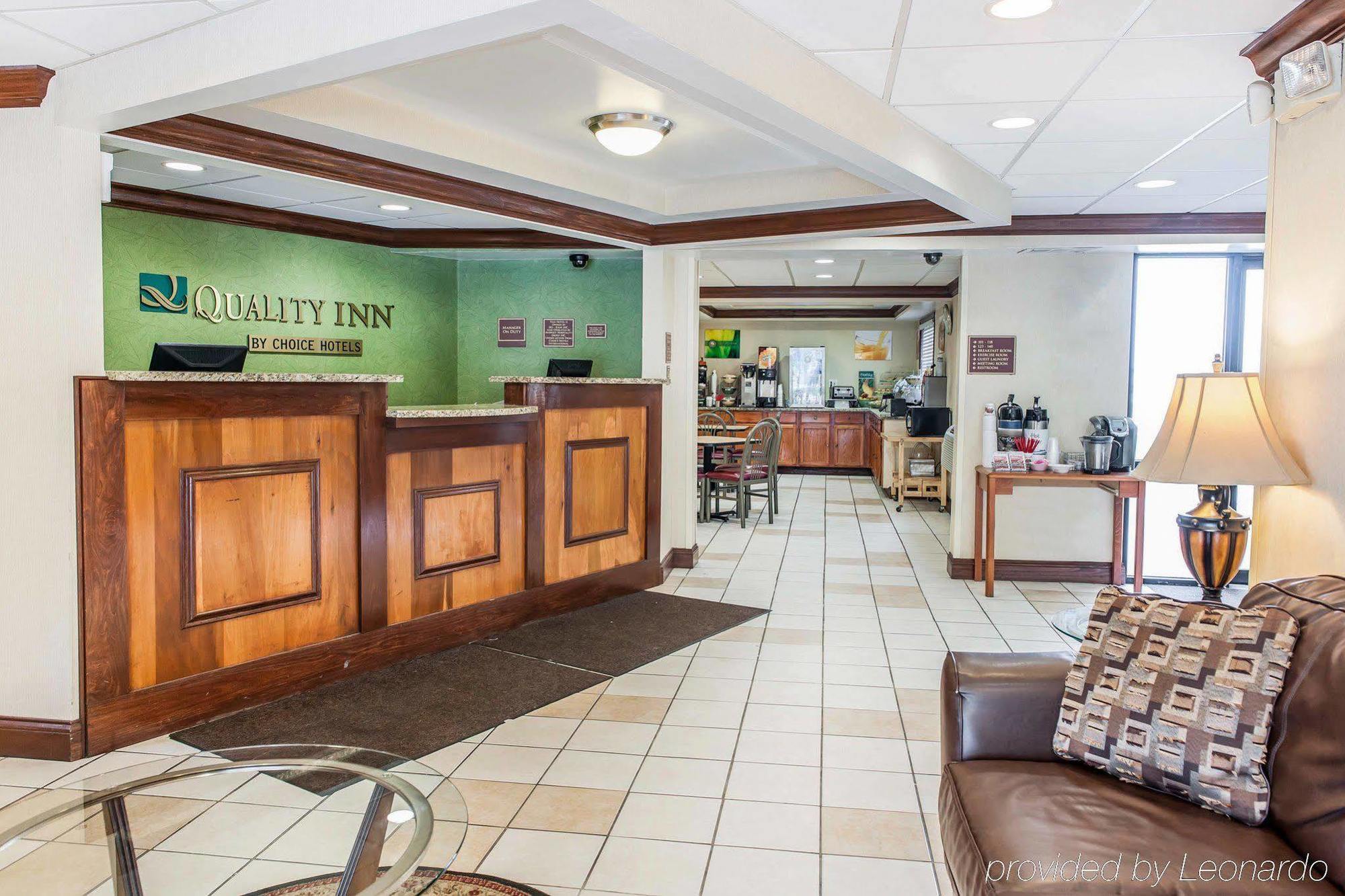 Quality Inn South Индианаполис Екстериор снимка